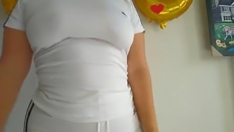 Experience The Pov Pleasure As My Stepsister Shows Off Her Massive Ass, Gives A Deepthroat Blowjob, Rides Like A Professional And Gets Filled With Cum