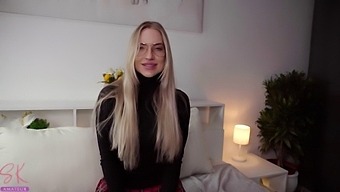 Sexy College Girl Receives A Large Amount Of Semen On Her Mischievous Face
