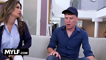 Milf Karen'S Rough Sex Adventure In Hd