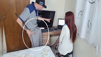 Amateur Housewife'S Computer Repairman Turns Into Kinky Surprise