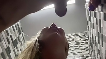 I Went To The Club And Decided To Have Fun And Give My Ass.