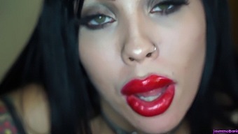Premium Prostitute Gives Blow Job And Fuck Without Condom In High Definition Video.